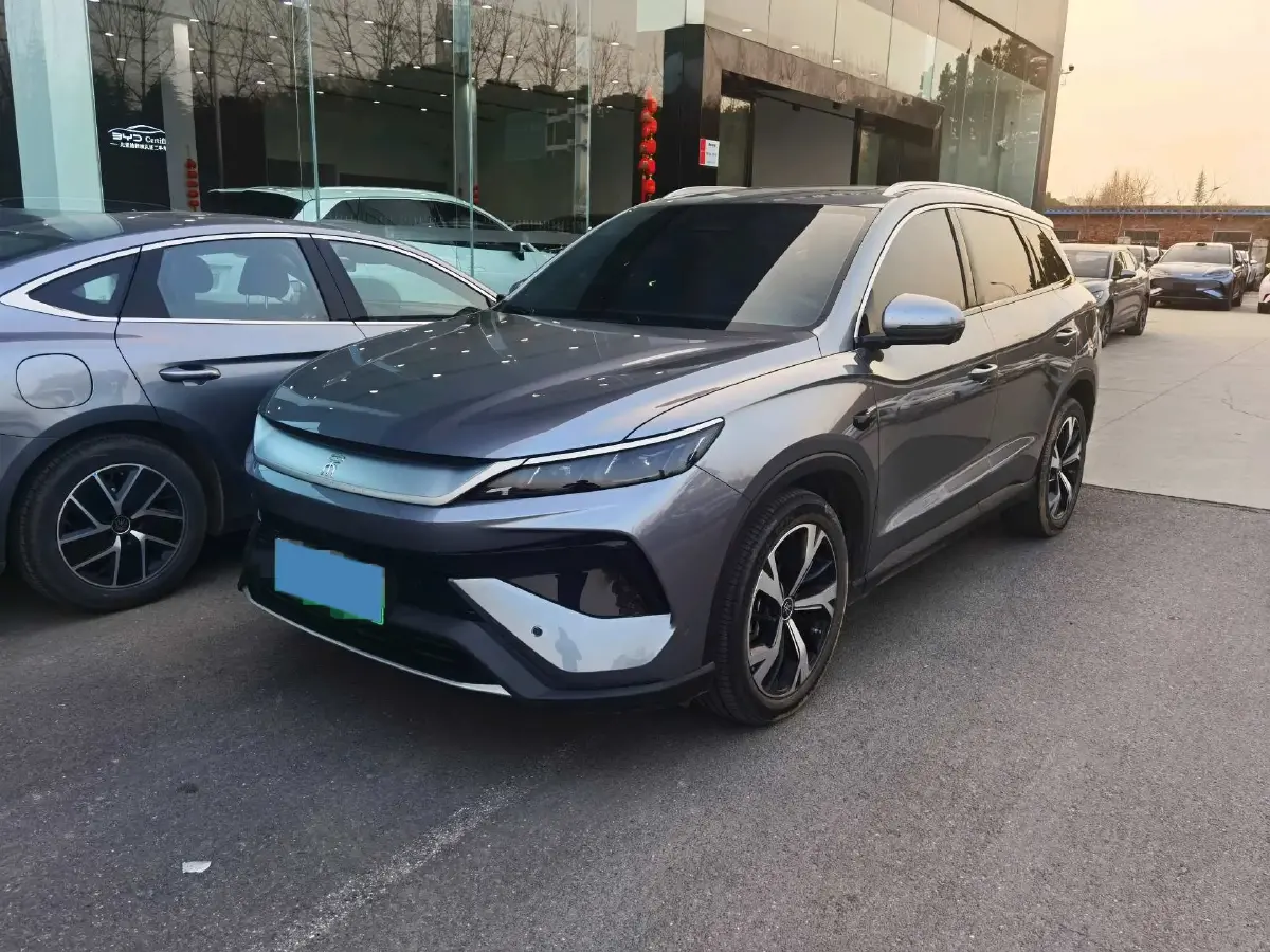 2025 BYD Song Pro 1.5L 101HP L4 E-CVT PHEV 18.3KWH