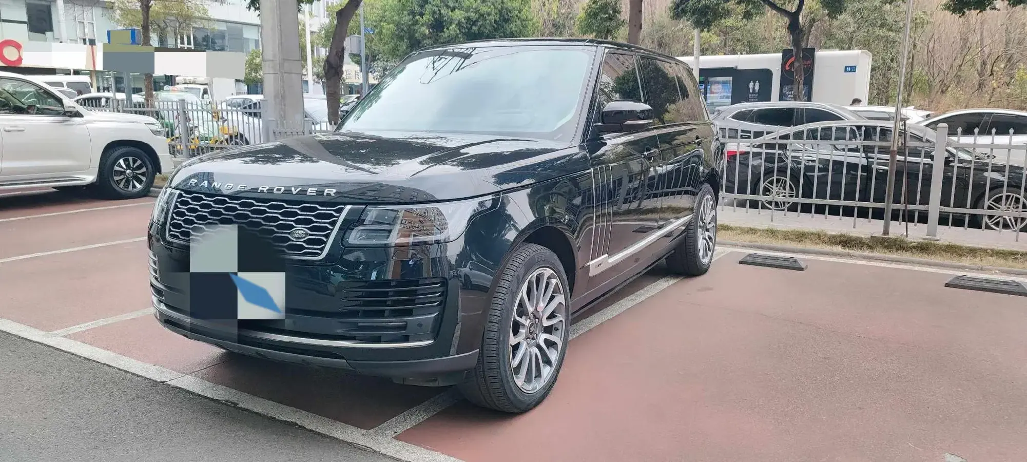 2021 Land Rover Range Rover 3.0T 400HP L6 8AT