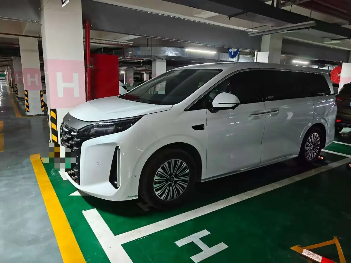 2026 BYD Xia 1.5T 156HP L4 E-CVT PHEV