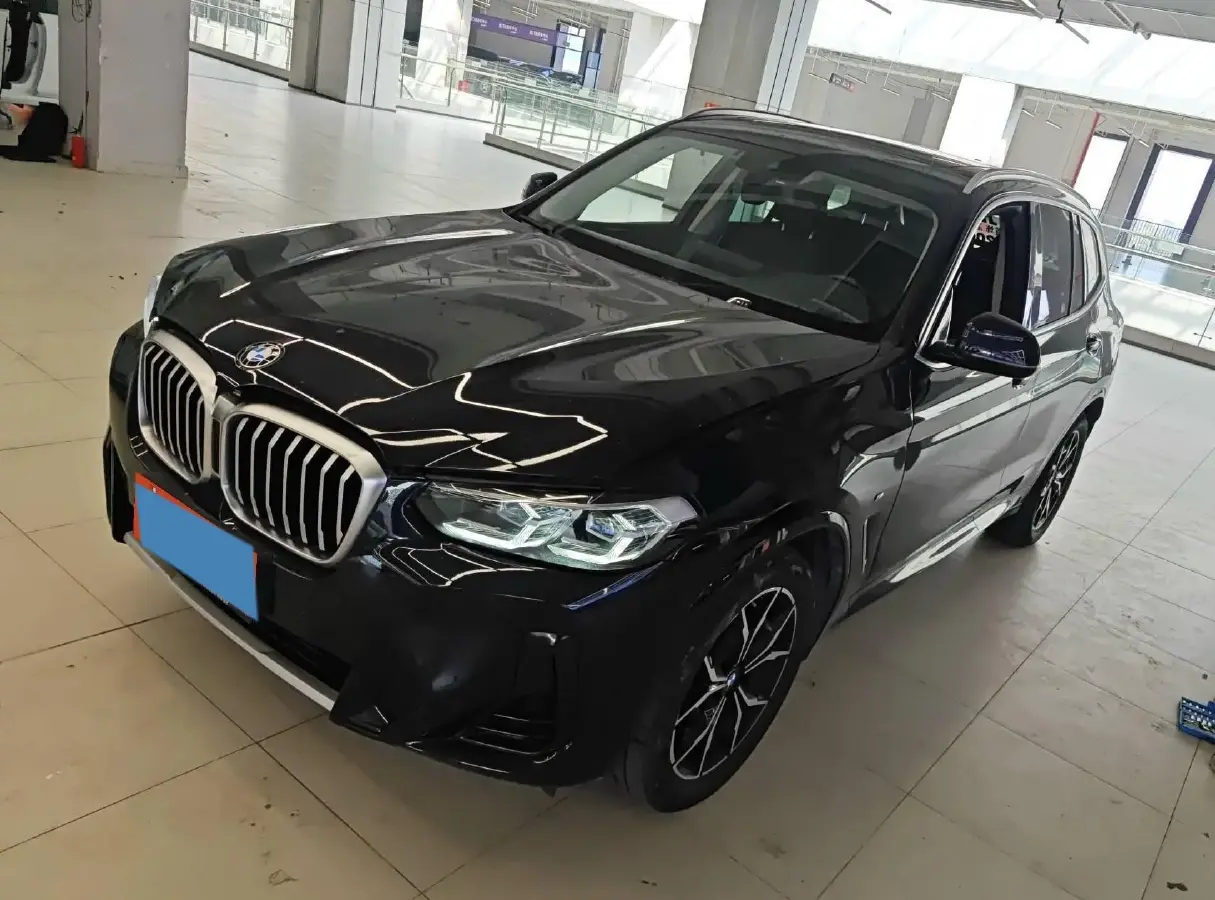 2022 BMW X3 2.0T 184HP L4 8AT