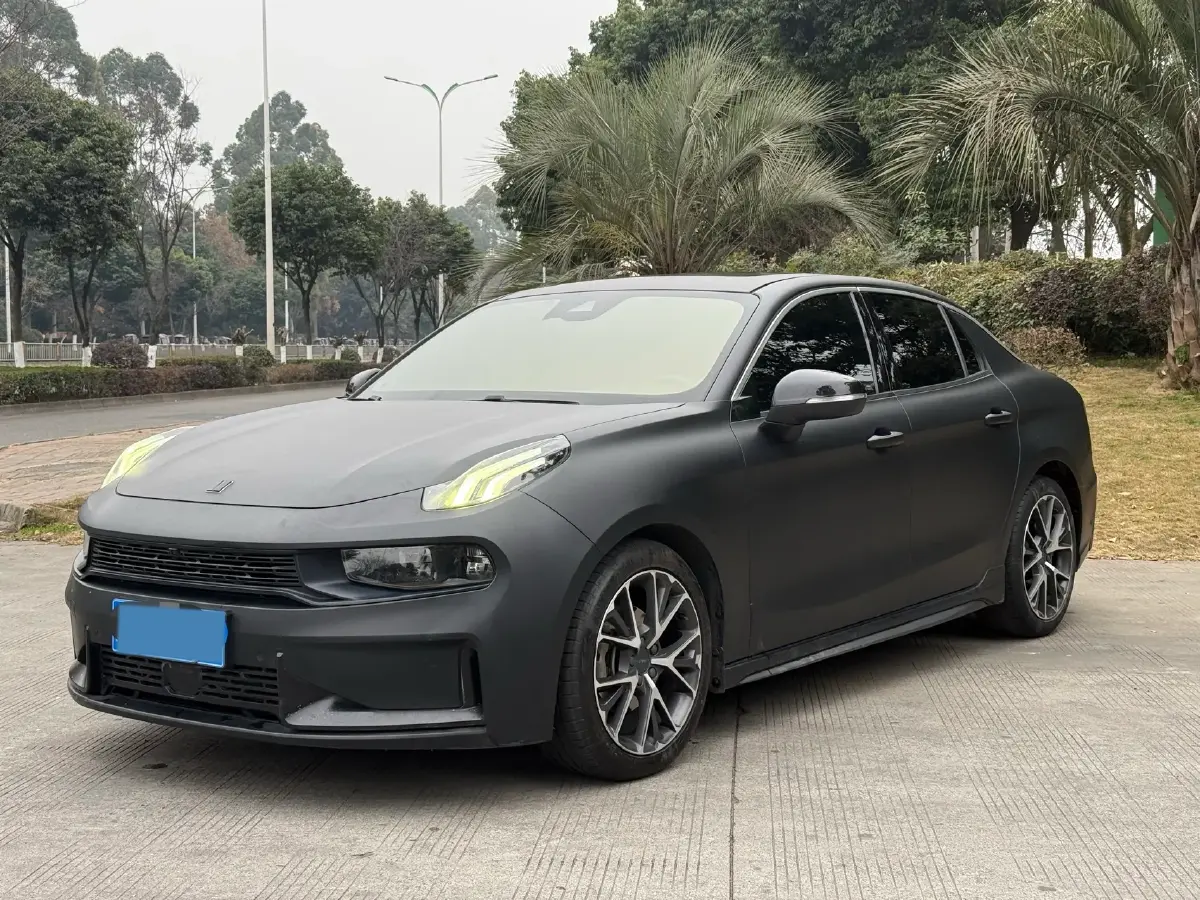 2019 LYNK&CO 01 2.0T 190HP L4 6AT