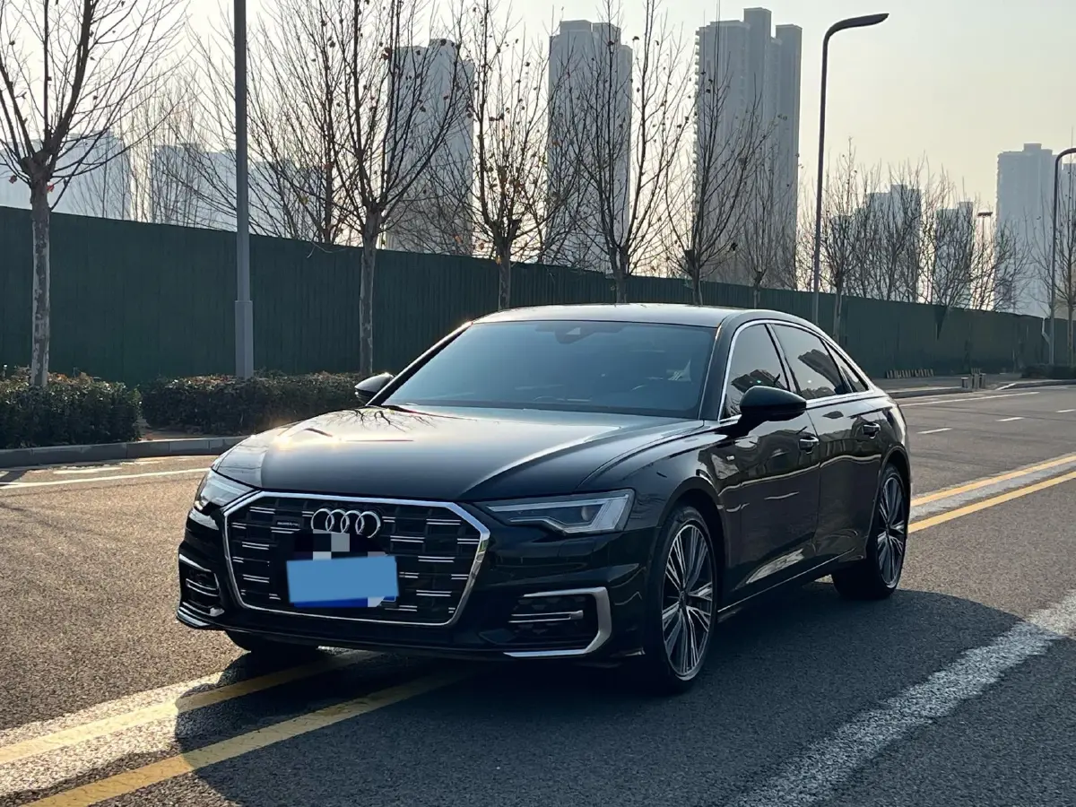 2024 Audi A6L 2.0T 245HP L4 7DCT