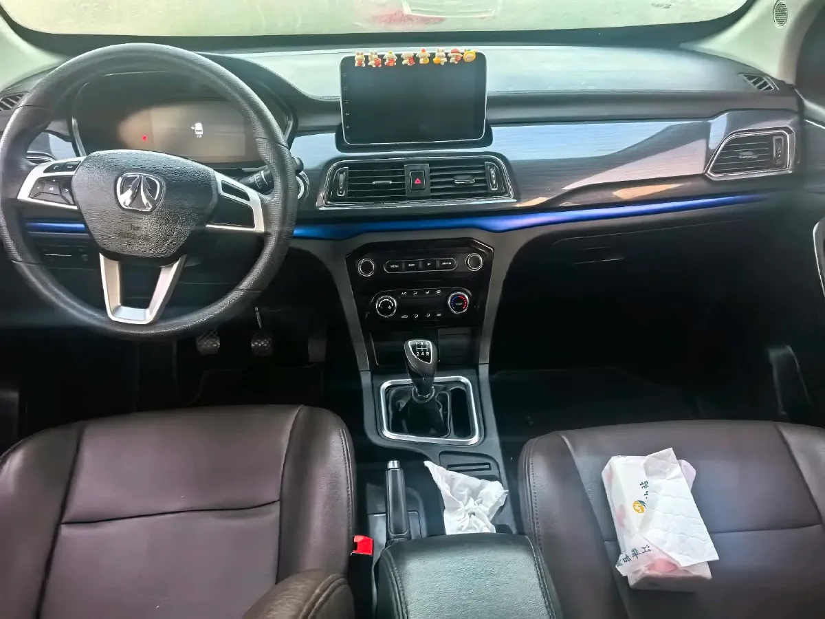 2017 BAIC WeiWang M50F 1.5L 116HP L4 5MT,autocango,china used car exporter,china ev exporter,chinese used car exporter,chinese used ev exporter