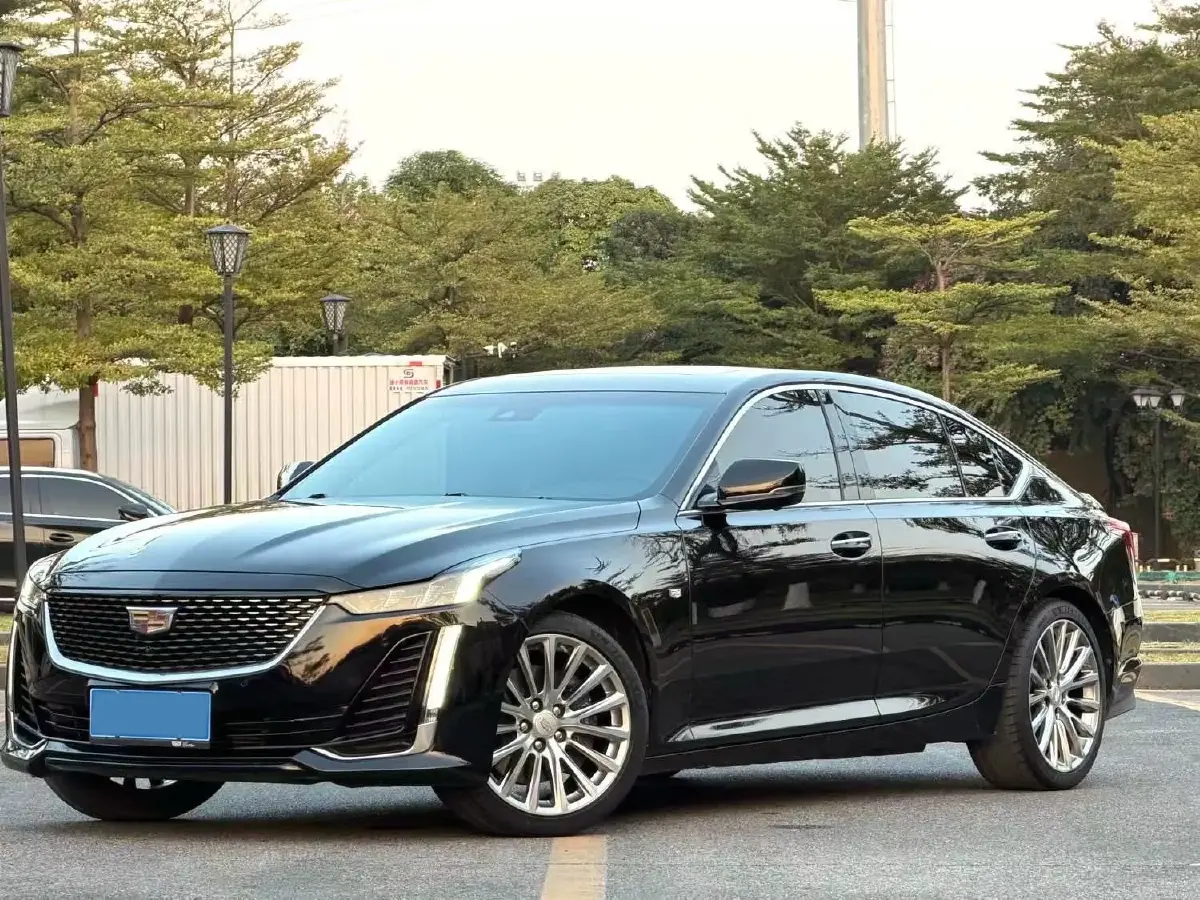 2021 Cadillac CT5 2.0T 237HP L4 10AT