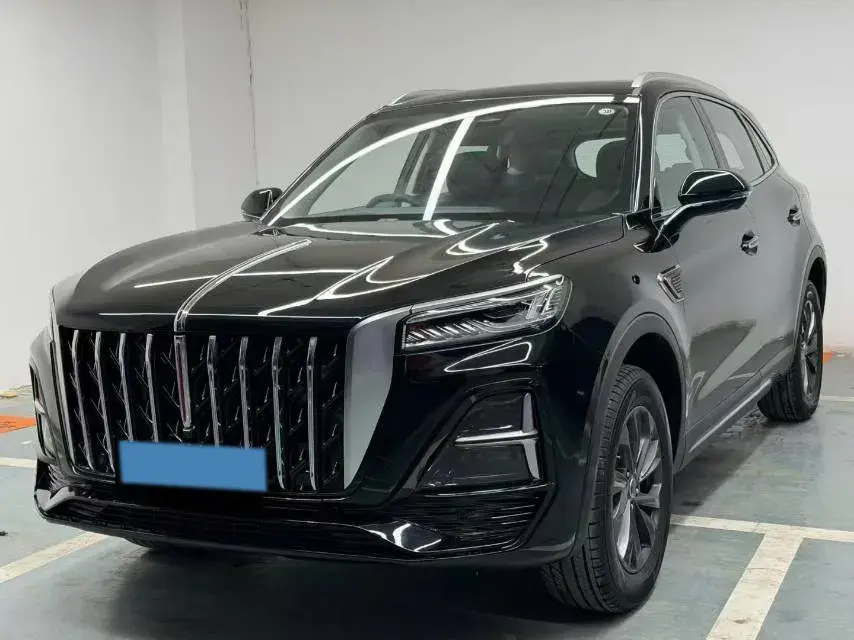 2025 HongQi HS5 2.0T 252HP L4 8AT