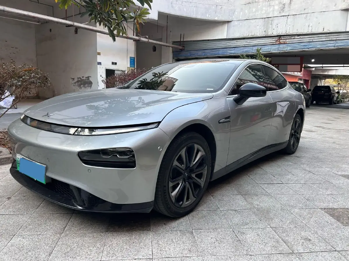 2022 Xpeng P7 BEV 70.8KWH