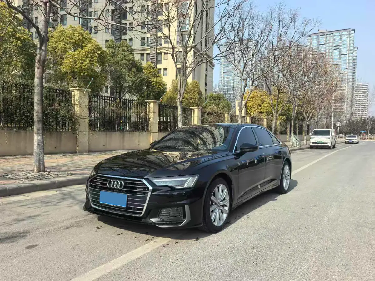 2021 Audi A6L 2.0T 224HP L4 7DCT