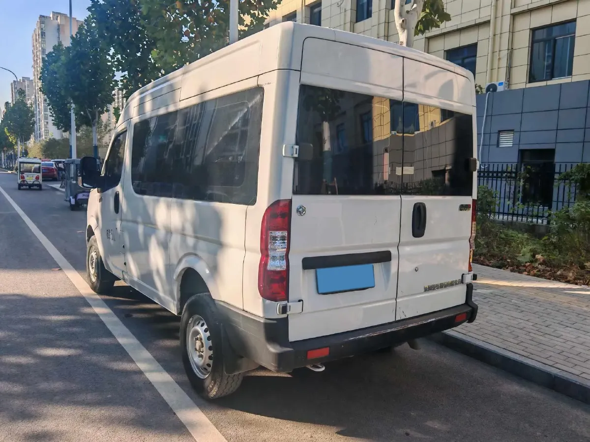 2021 JMC TeShun 2.8T 122HP L4 5MT,autocango,china used car exporter,china ev exporter,chinese used car exporter,chinese used ev exporter