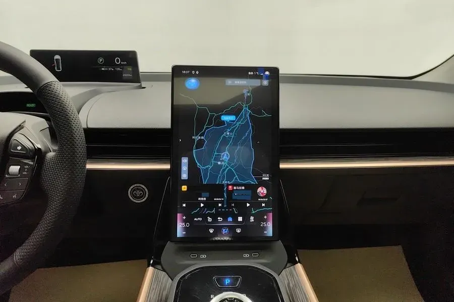 2024 Toyota bZ3 BEV 49.92KWH,autocango,china used car exporter,china ev exporter,chinese used car exporter,chinese used ev exporter