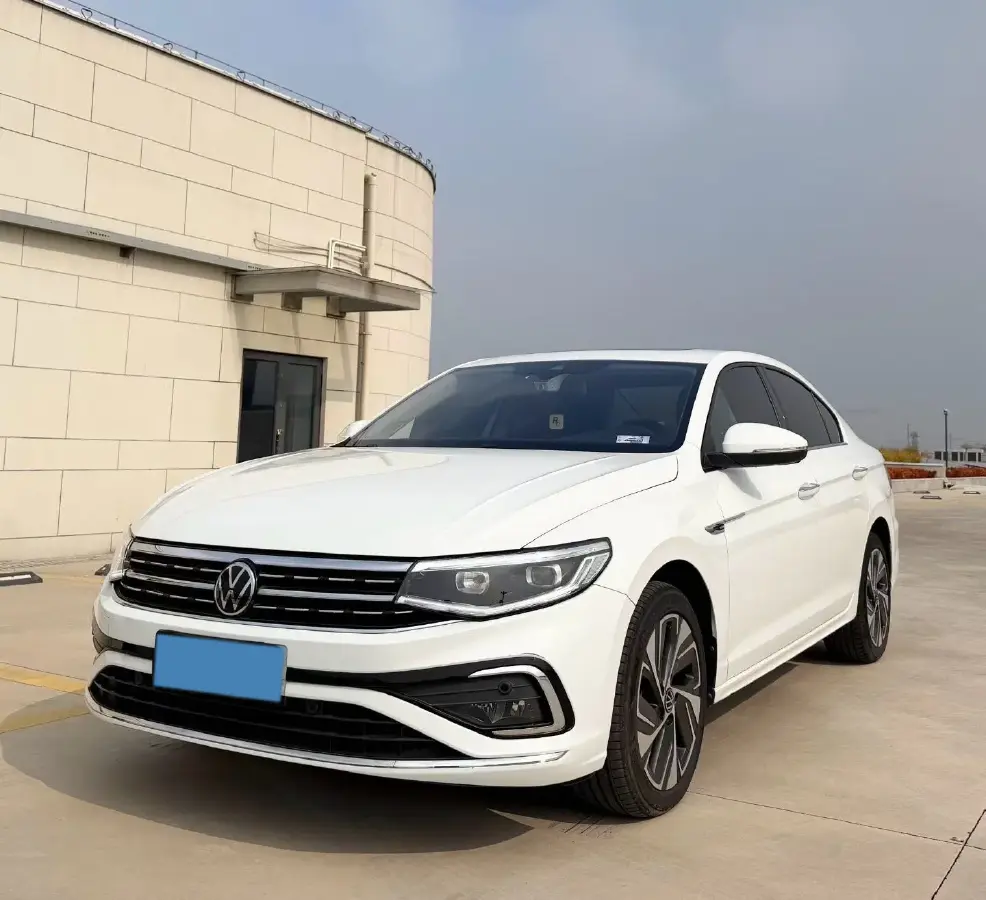 2023 Volkswagen Bora 1.4T 150HP L4 7DCT