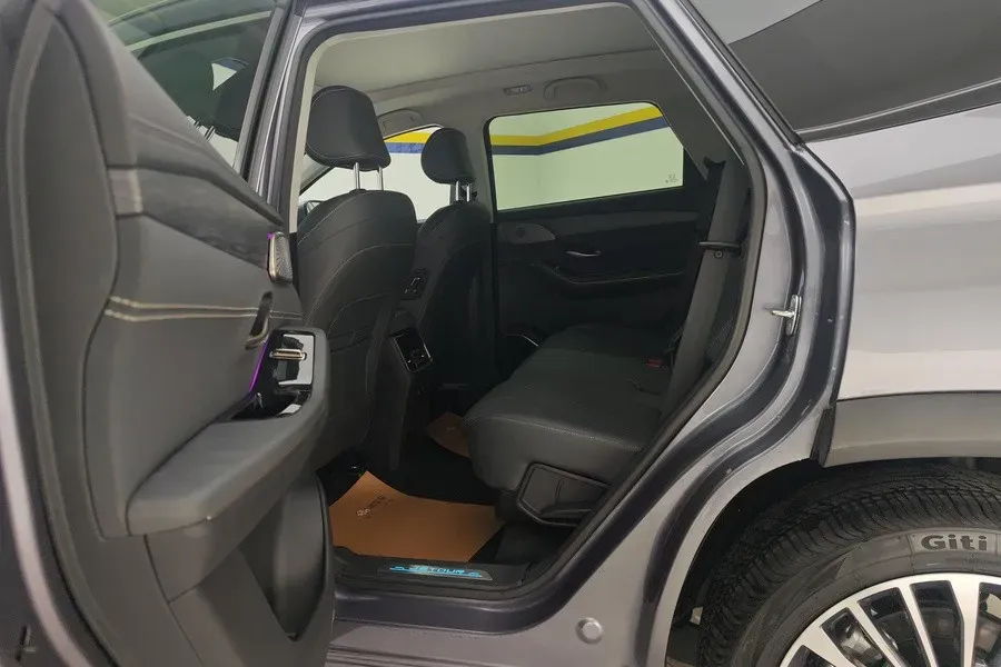 2023 Buick E5 BEV 68.4KWH,autocango,china used car exporter,china ev exporter,chinese used car exporter,chinese used ev exporter