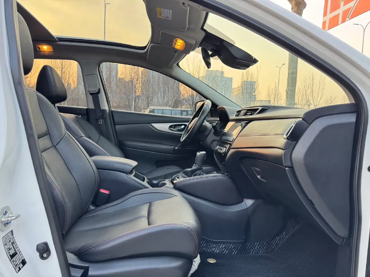 2022 Nissan Qashqai 2.0L 151HP L4 CVT,autocango,china used car exporter,china ev exporter,chinese used car exporter,chinese used ev exporter