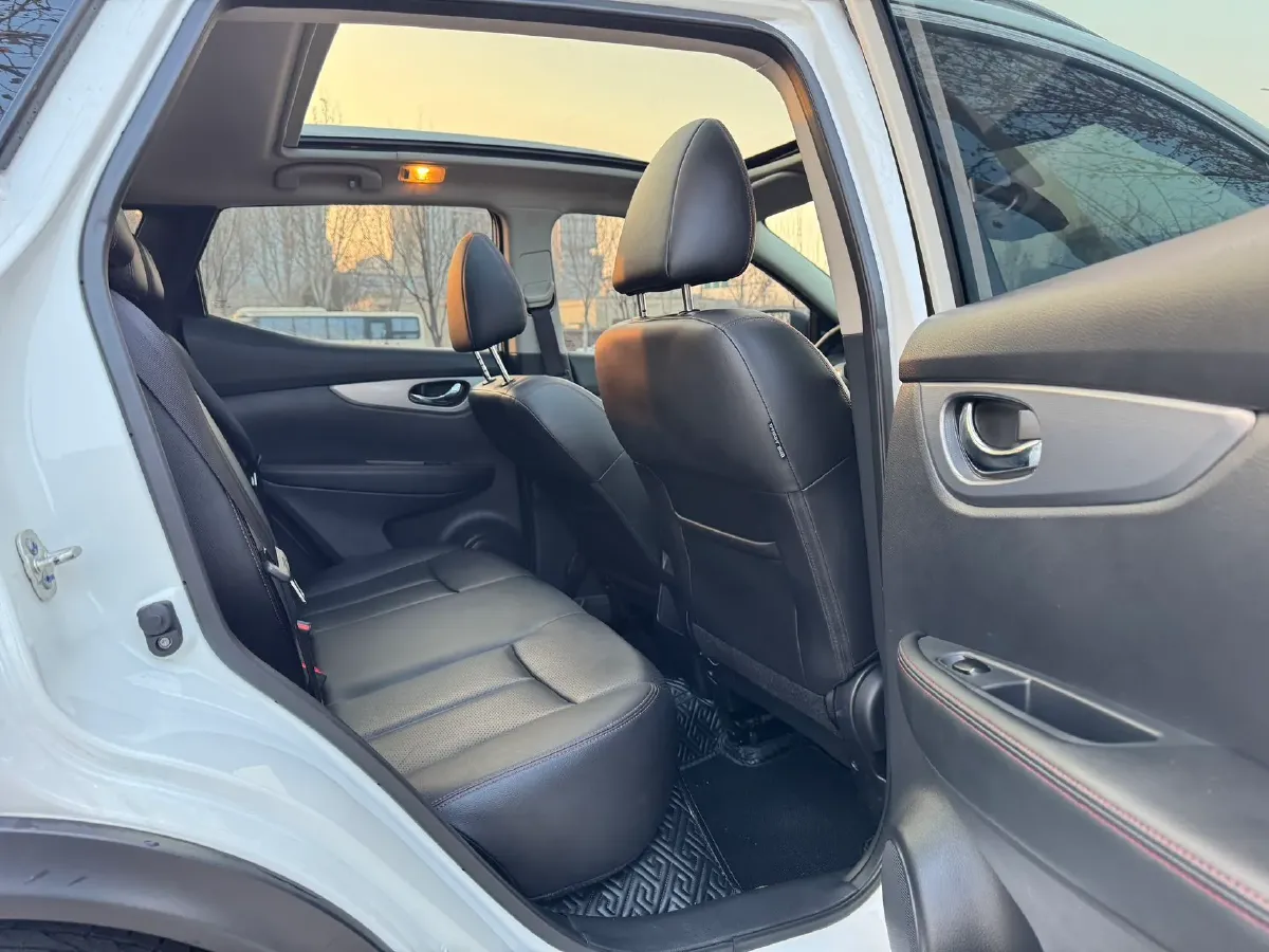 2022 Nissan Qashqai 2.0L 151HP L4 CVT,autocango,china used car exporter,china ev exporter,chinese used car exporter,chinese used ev exporter