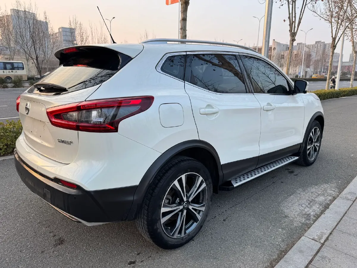 2022 Nissan Qashqai 2.0L 151HP L4 CVT,autocango,china used car exporter,china ev exporter,chinese used car exporter,chinese used ev exporter