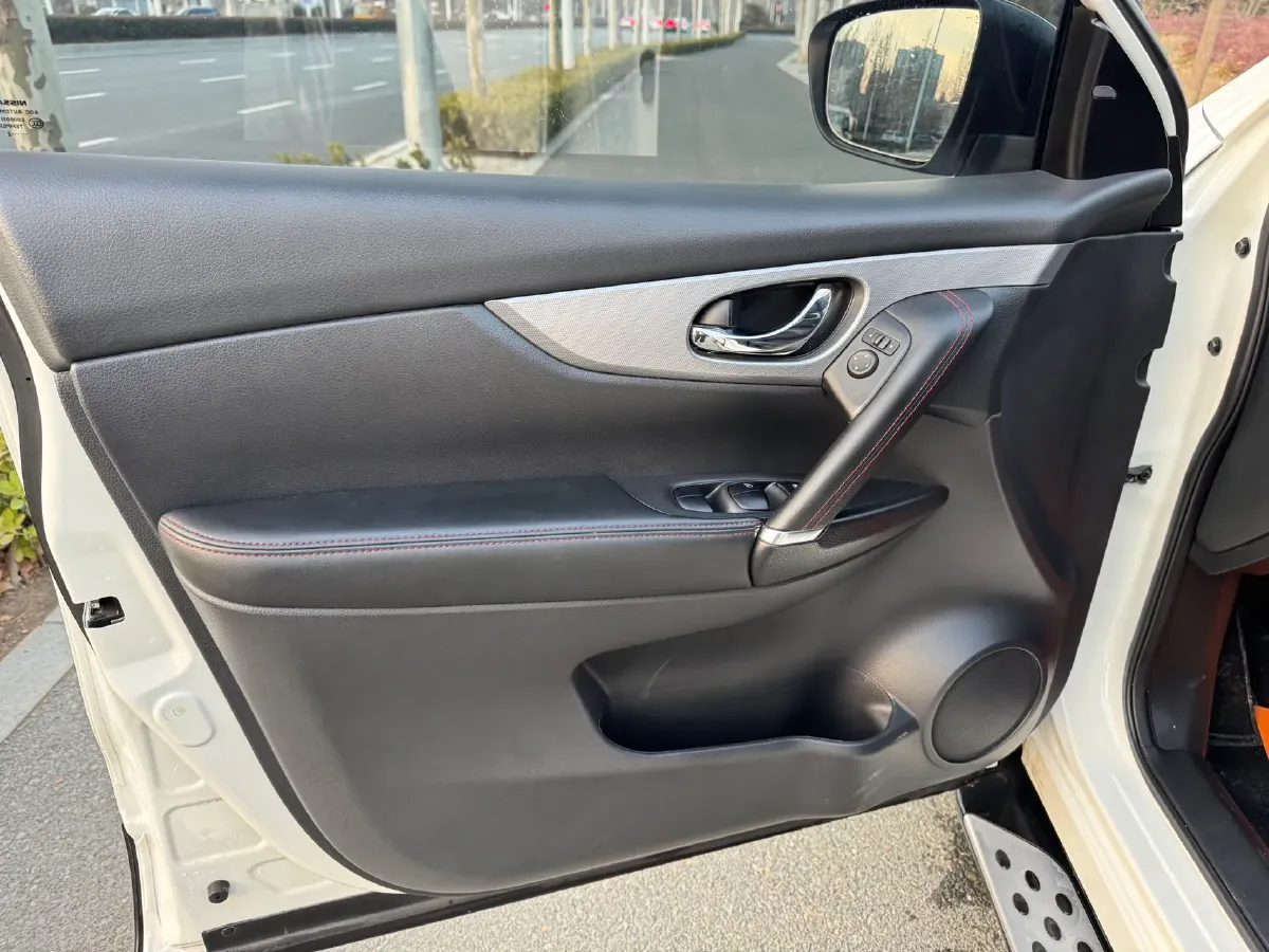 2022 Nissan Qashqai 2.0L 151HP L4 CVT,autocango,china used car exporter,china ev exporter,chinese used car exporter,chinese used ev exporter