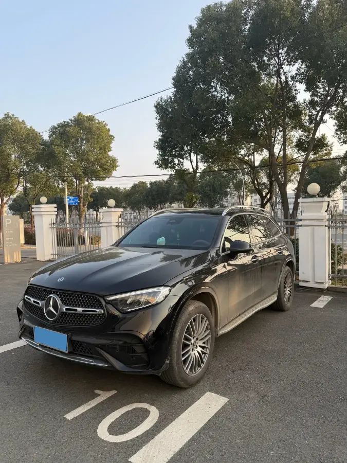 2025 Mercedes-Benz GLC Class 2.0T 258HP L4 9AT