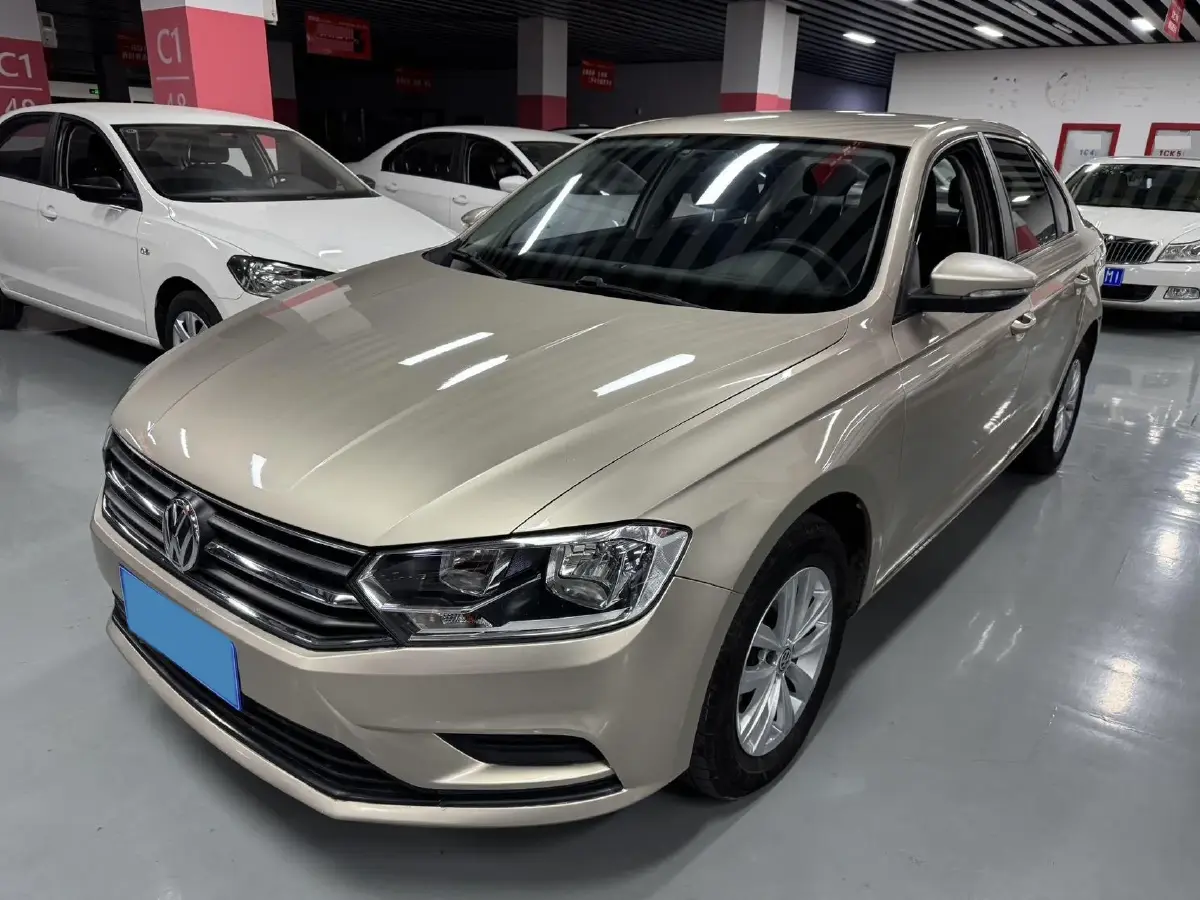 2018 Volkswagen Bora 1.5L 110HP L4 5MT