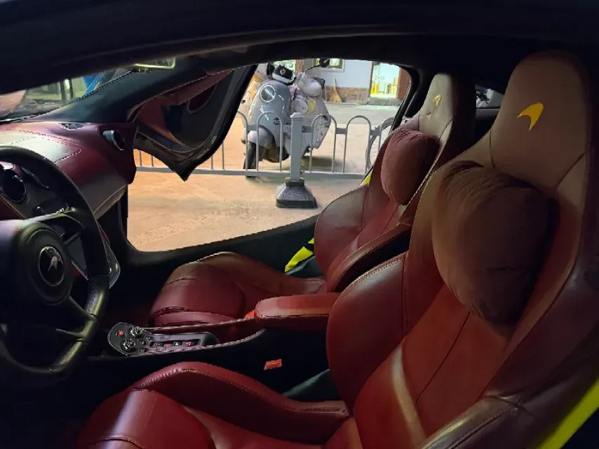 2019 McLaren 540C 3.8T 540HP V8 7DCT,autocango,china used car exporter,china ev exporter,chinese used car exporter,chinese used ev exporter