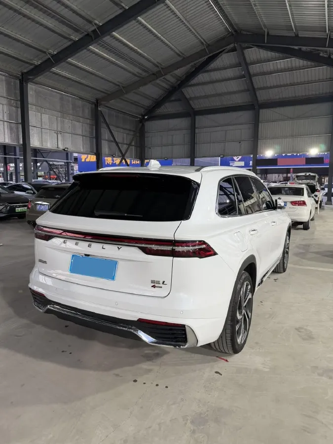 2021 Geely Monjaro 2.0T 238HP L4 8AT,autocango,china used car exporter,china ev exporter,chinese used car exporter,chinese used ev exporter