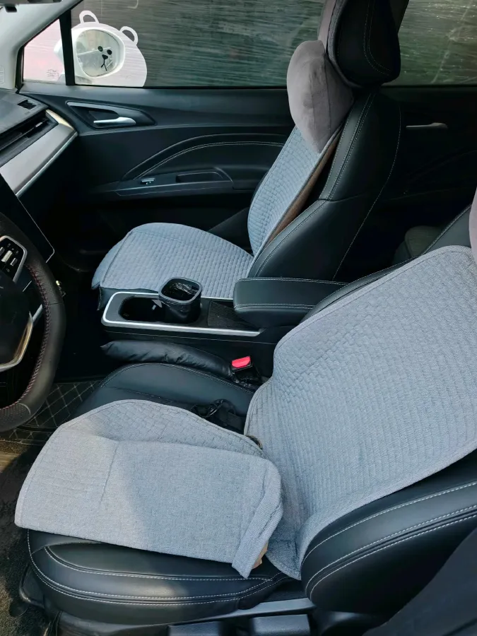 2022 ChangAn Kaicene RuiXing EM60 BEV 41.86KWH,autocango,china used car exporter,china ev exporter,chinese used car exporter,chinese used ev exporter