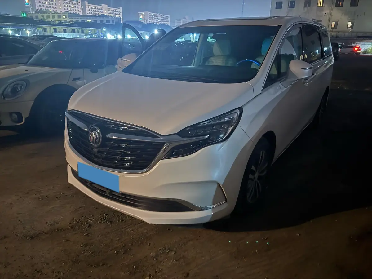 2022 Buick GL8 2.0T 237HP L4 9AT