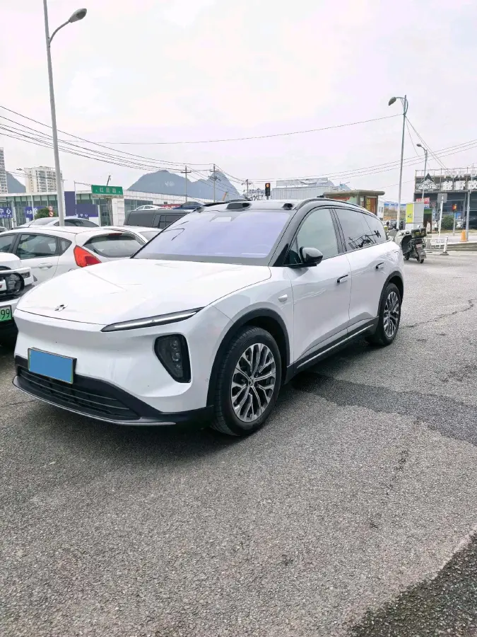 2024 NIO ES6 BEV 75KWH
