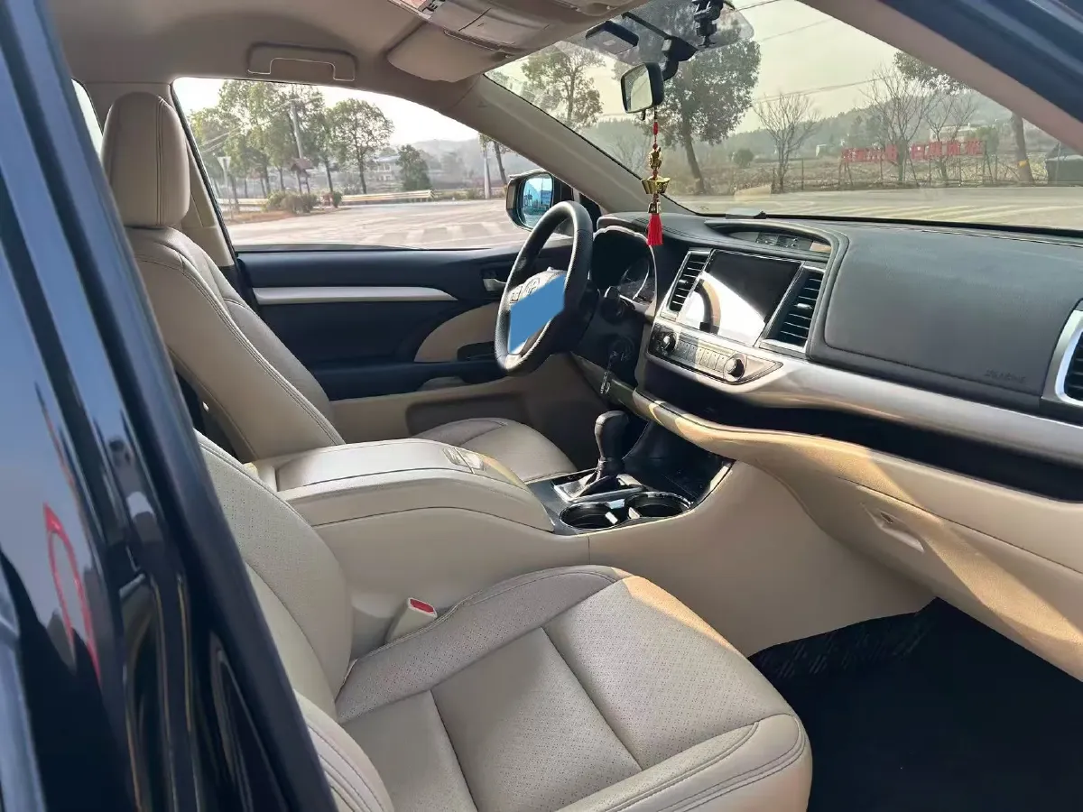 2019 SsangYong Rexton 2.0T 224HP L4 6AT,autocango,china used car exporter,china ev exporter,chinese used car exporter,chinese used ev exporter