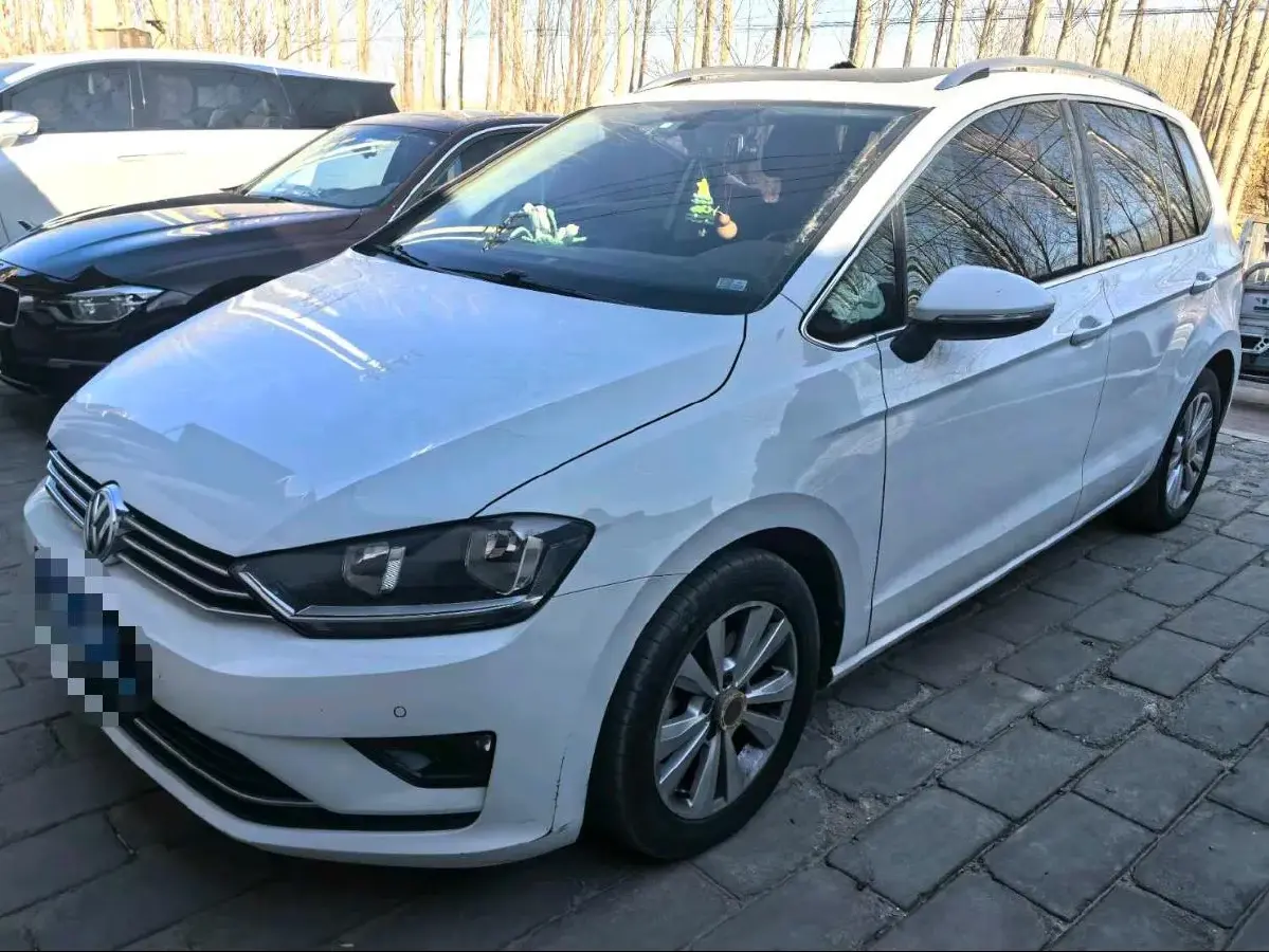 2018 Volkswagen Golf Sportsvan 1.4T 131HP L4 7DCT