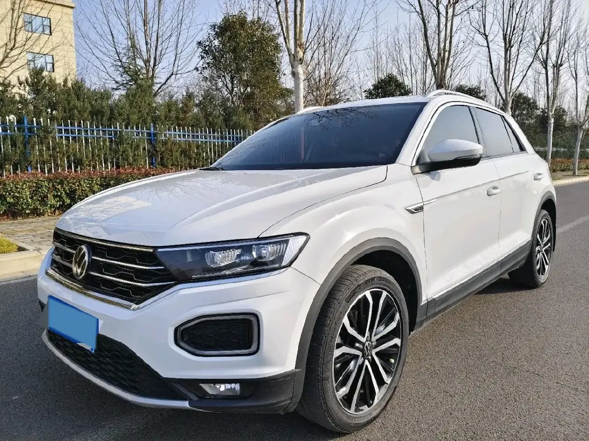 2022 Volkswagen T-Roc 1.4T 150HP L4 7DCT