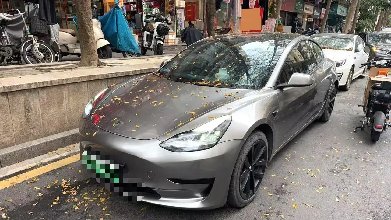2022 Tesla Model 3 BEV 60KWH