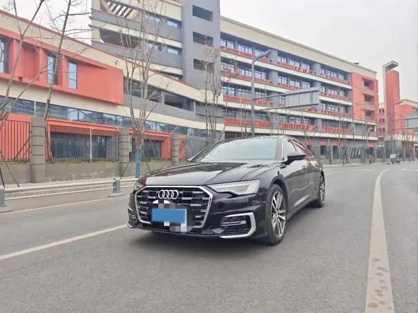 2019 Audi A6L 2.0T 190HP L4 7DCT