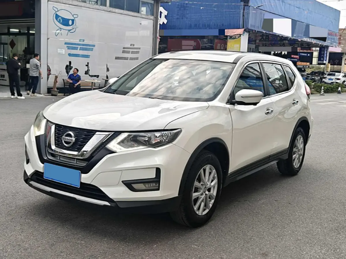 2021 Nissan X-Trail 2.0L 151HP L4 CVT