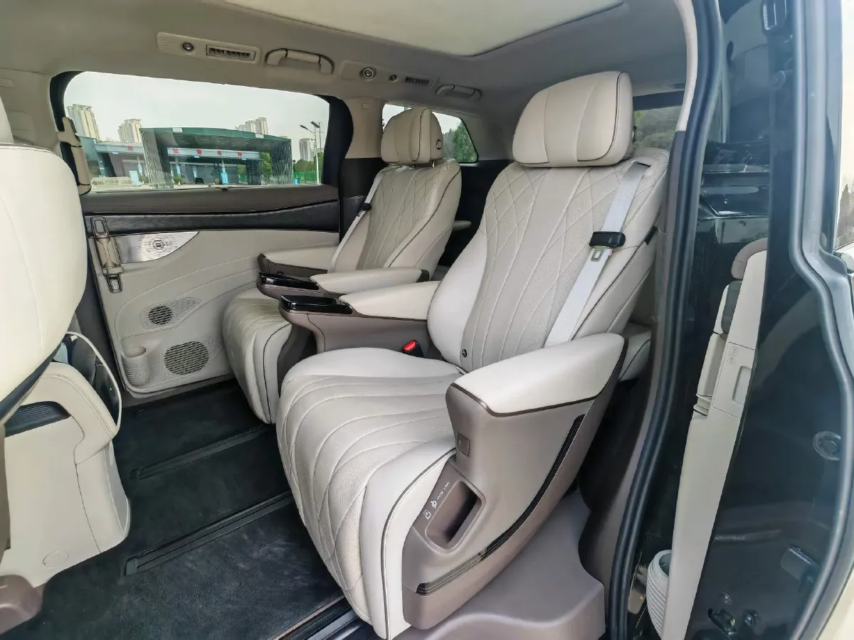 2022 Infiniti QX55 2.0T 245HP L4 CVT,autocango,china used car exporter,china ev exporter,chinese used car exporter,chinese used ev exporter