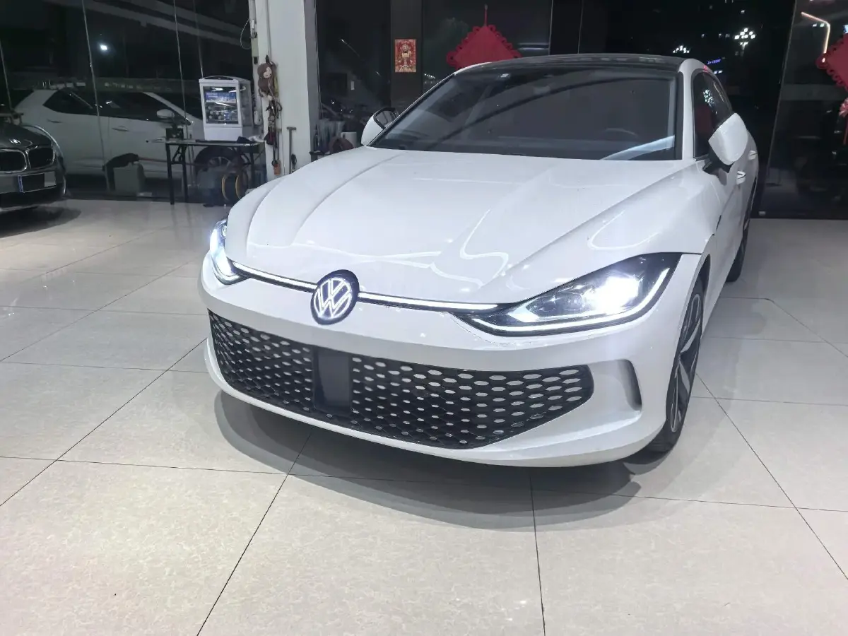 2022 Exceed TXL 2.0T 261HP L4 7DCT