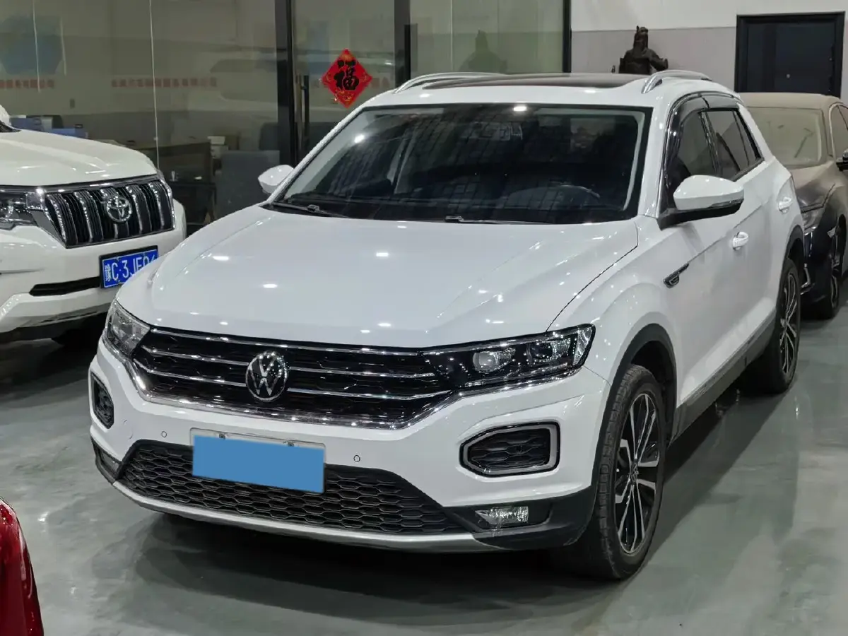 2022 Volkswagen T-Roc 1.4T 150HP L4 7DCT