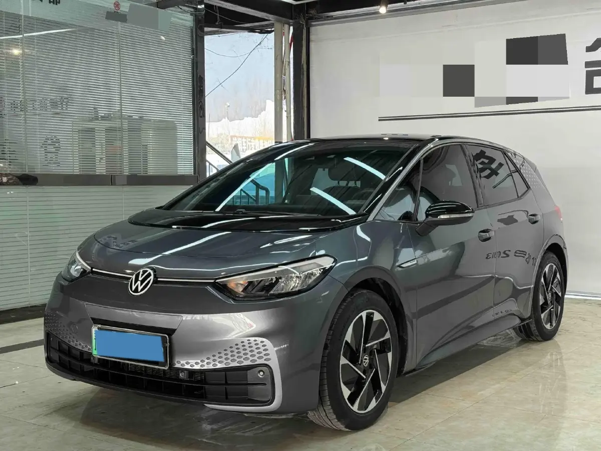 2023 Volkswagen ID.3 BEV 52.8KWH