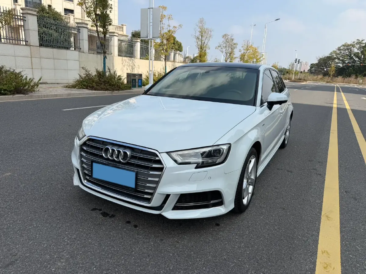 2019 Audi A3 1.4T 150HP L4 7DCT