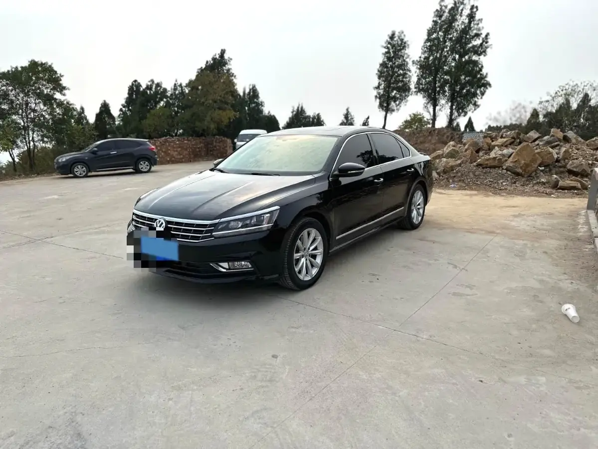 2017 Volkswagen Passat 1.4T 150HP L4 7DCT