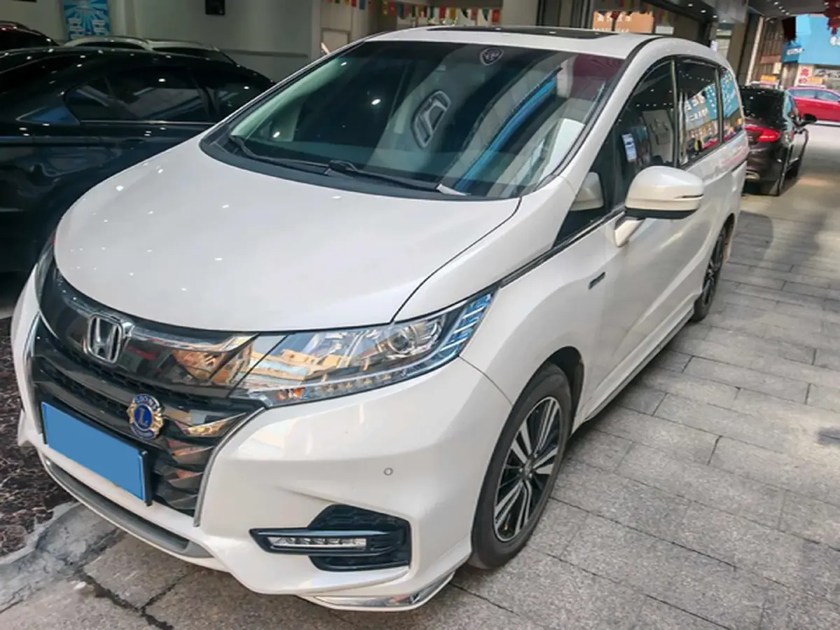 2021 Honda Odyssey 2.0L 146HP L4 E-CVT Hybrid