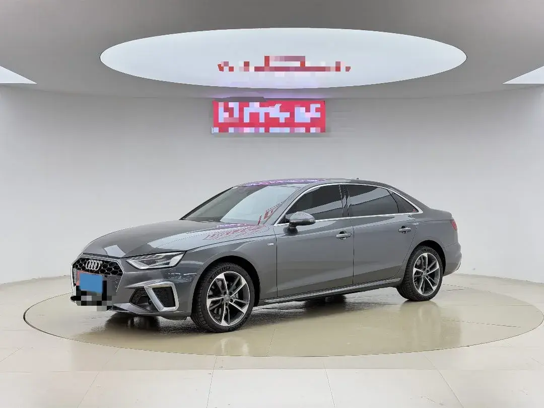 2022 Audi A4L 2.0T 190HP L4 7DCT
