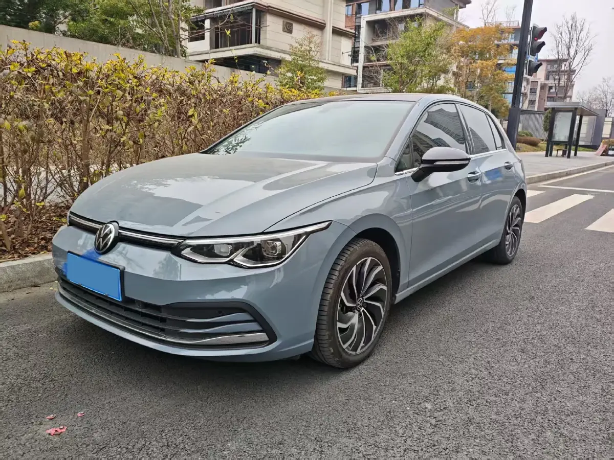 2023 Volkswagen Golf 1.4T 150HP L4 7DCT