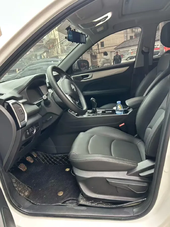 2025 KaiYi XuanJie Pro 1.5L 116HP L4 5MT,autocango,china used car exporter,china ev exporter,chinese used car exporter,chinese used ev exporter