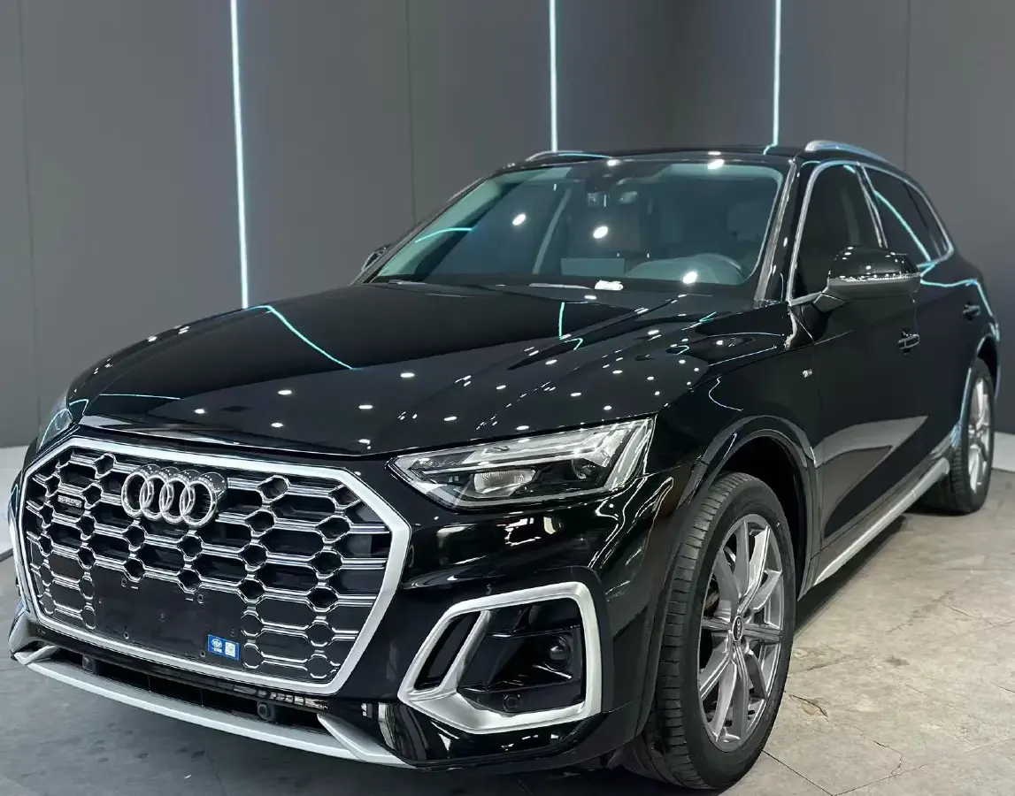 2022 Audi Q5L 2.0T 190HP L4 7DCT