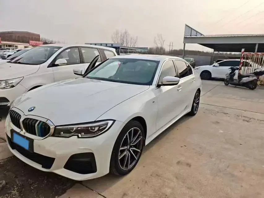 2021 BMW 3 Series 2.0T 156HP L4 8AT