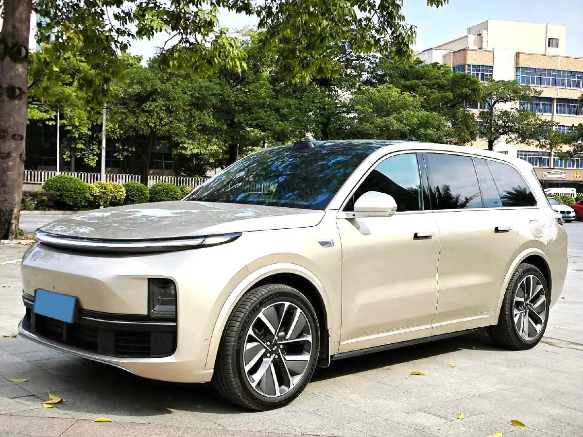 2022 Li L9 Range Extended 154HP REEV 42.6KWH