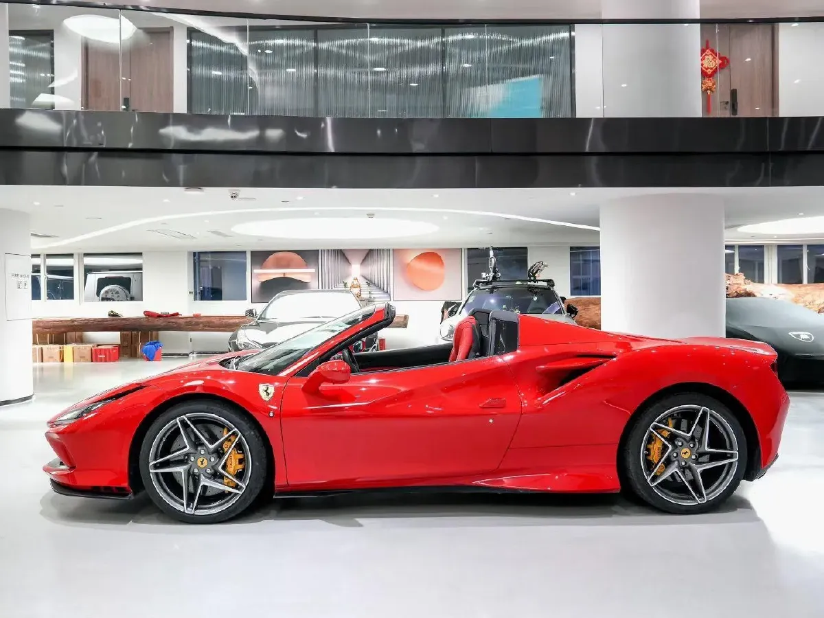 2020 Ferrari F8 3.9T 720HP V8 7DCT,autocango,china used car exporter,china ev exporter,chinese used car exporter,chinese used ev exporter