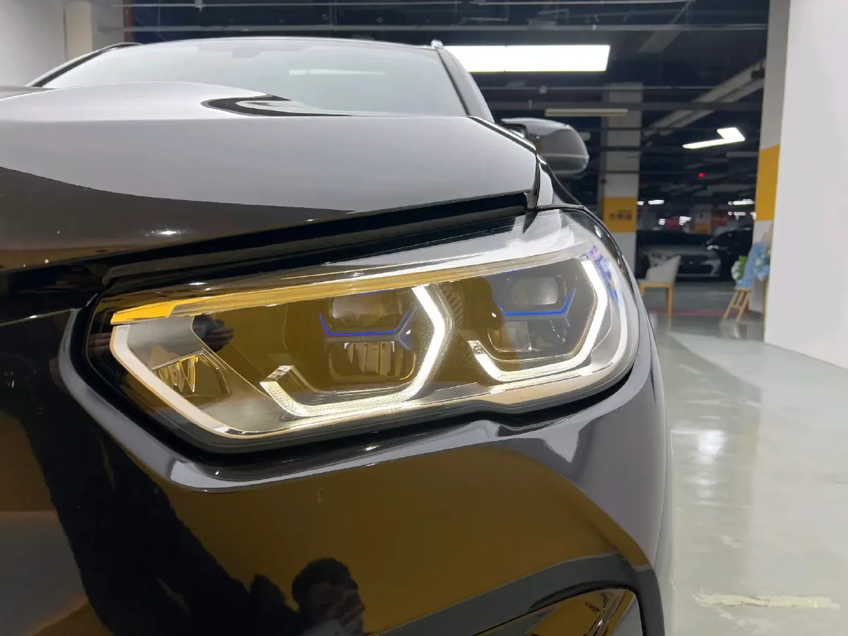 2020 BMW X5 M 4.4T 600HP V8 8AT,autocango,china used car exporter,china ev exporter,chinese used car exporter,chinese used ev exporter