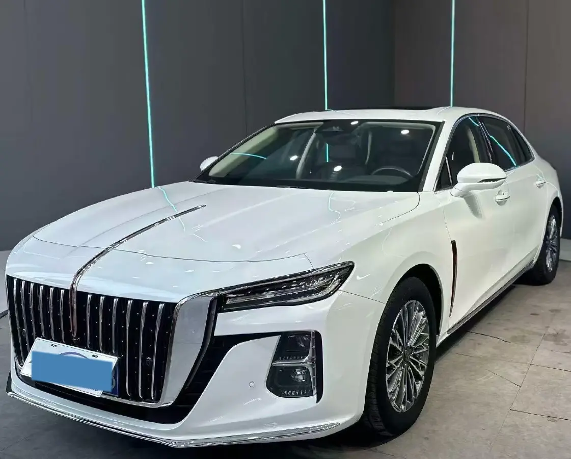 2023 HongQi H5 2.0T 224HP L4 8AT