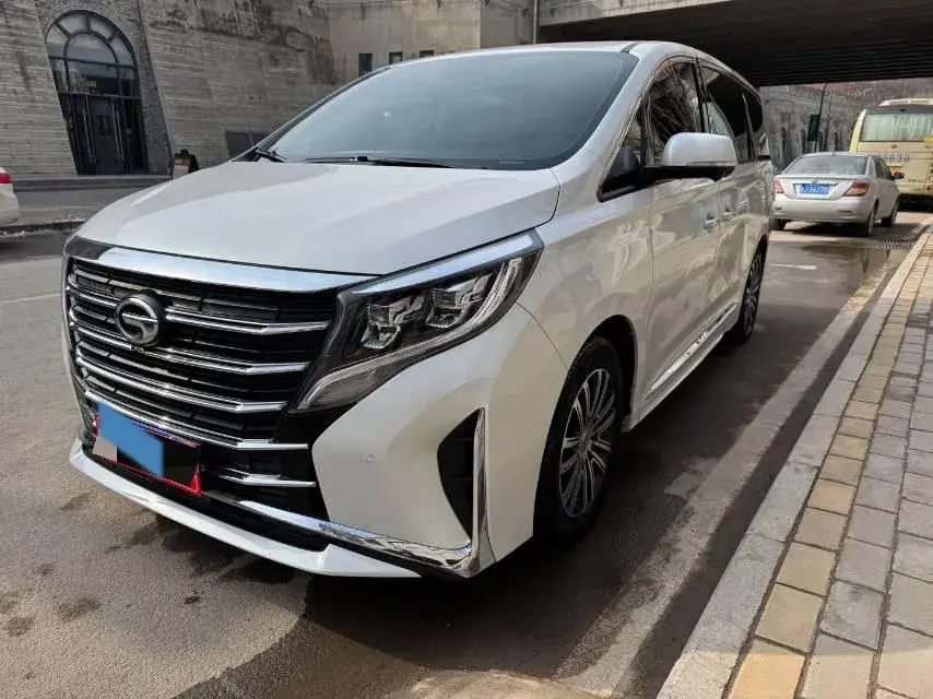 2023 GAC Trumpchi M8 2.0T 252HP L4 8AT