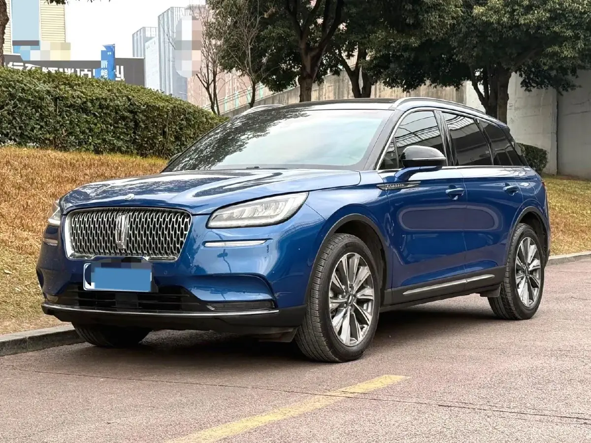 2022 Lincoln Corsair 2.0T 245HP L4 8AT